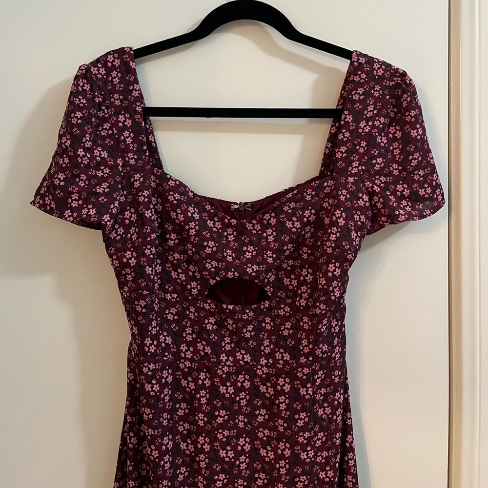 ASOS Fashion Union midi dress with cut out in floral print - Picture 6 of 7